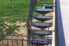 Escalier à limon central