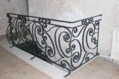 1_rampe-droite-avec-volutes